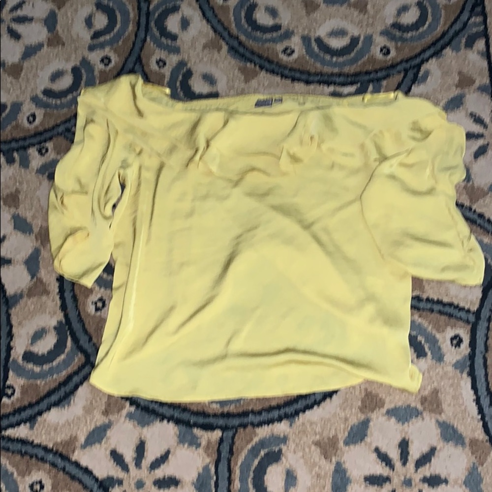 A yellow top